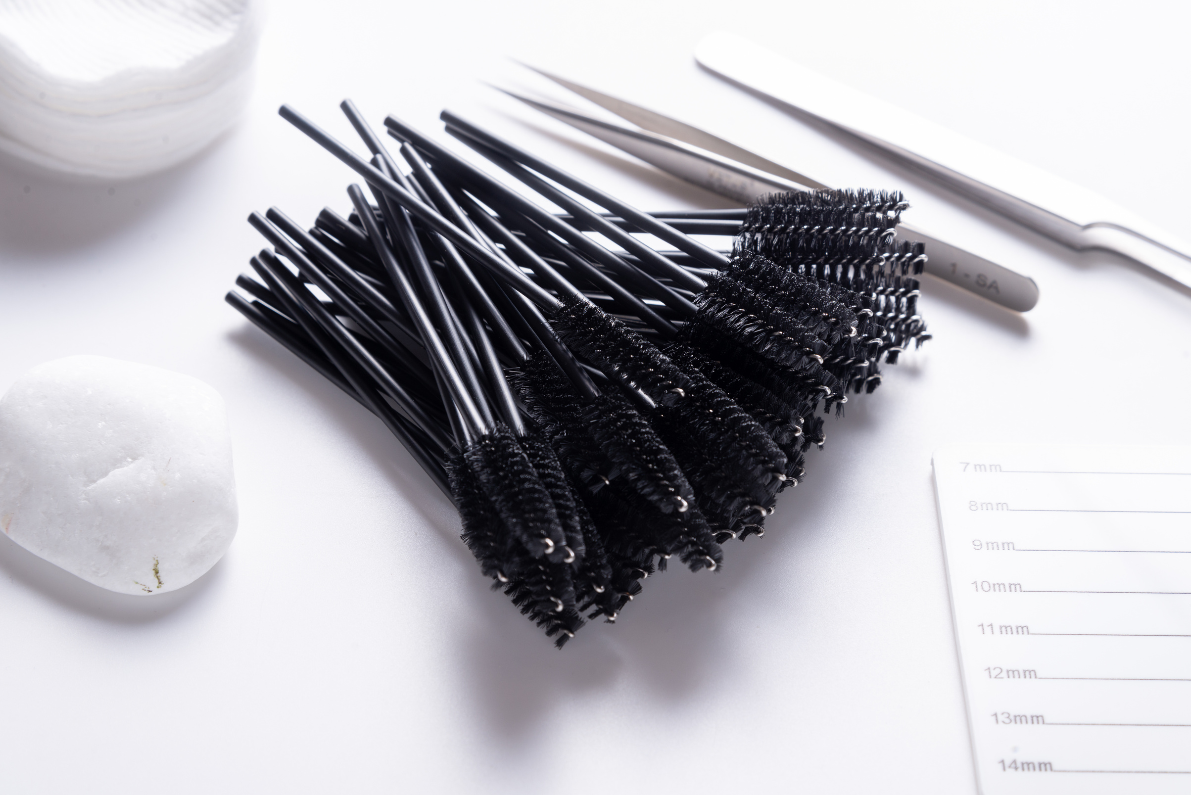 Lot of eyelash brushes, eye Make Up Tools